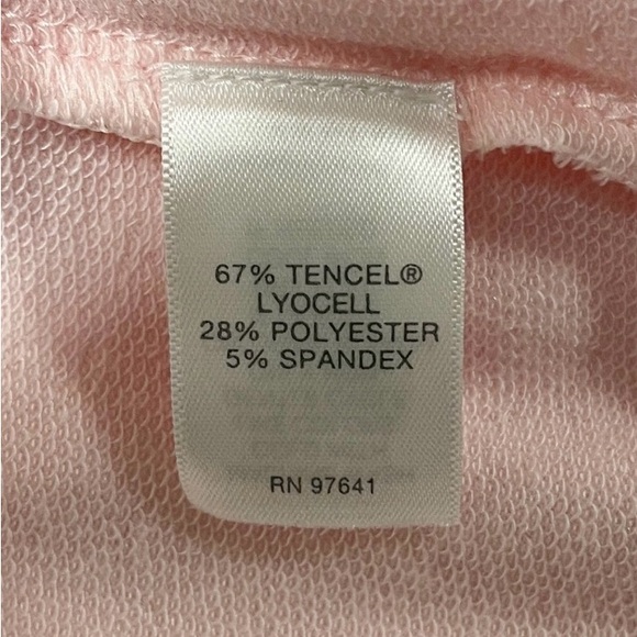 J.Jill Purejill Luxe Tencel Hi-Low
Asymmetrical Pink Blush Tunic Top - Picture 12 of 12